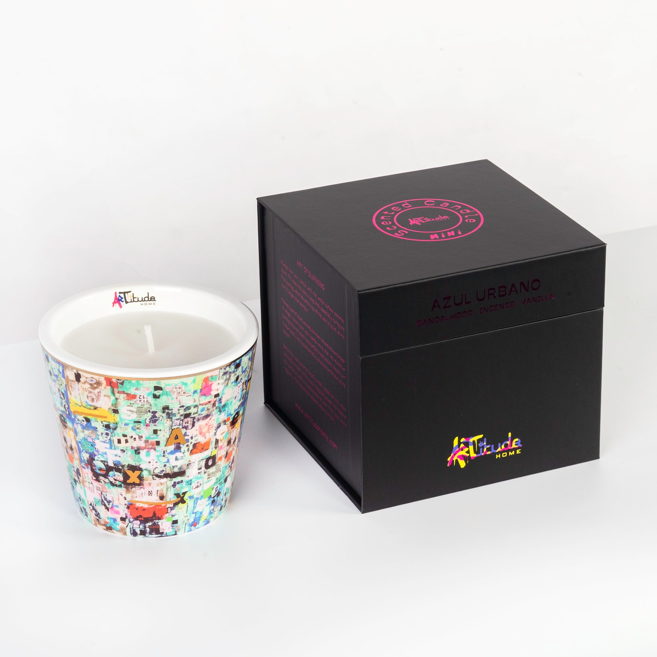 Artistic fragrance candle from the Azul Urbano collection, capturing the essence of capitalism and opposing ideas.